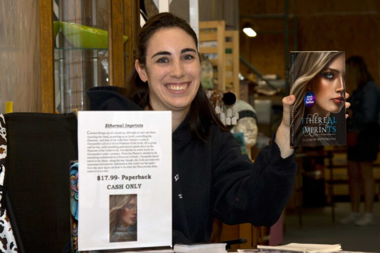LizBookSignSmall